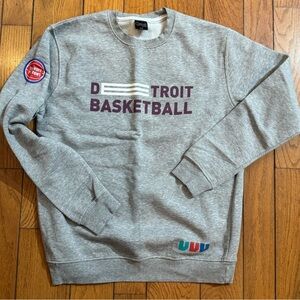Gray Detroit Basketball Men's Sweater - Size M